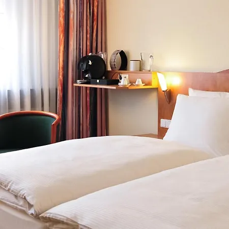 Achat 3* 브라운슈바이크